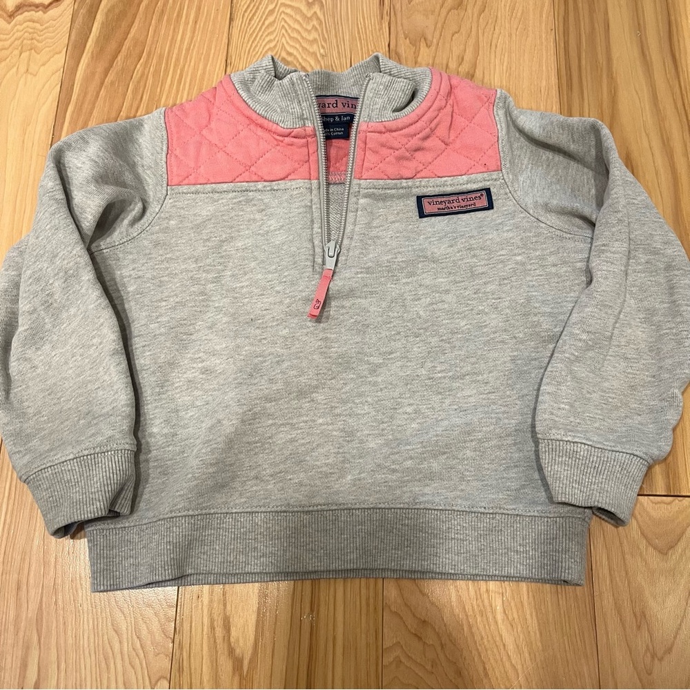 Vineyard Vines girls sweatshirt